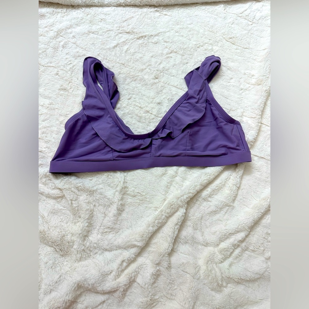 Time And Tru Swim Top!!